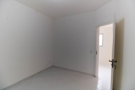 Quarto de casa de condomínio para alugar com 1 quarto, 45m² em Engenho do Mato, Niterói