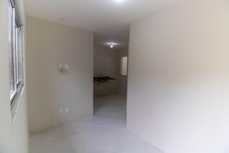 Sala de casa de condomínio para alugar com 1 quarto, 45m² em Engenho do Mato, Niterói