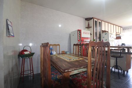 Casa à venda com 320m², 3 quartos e 7 vagasCopa