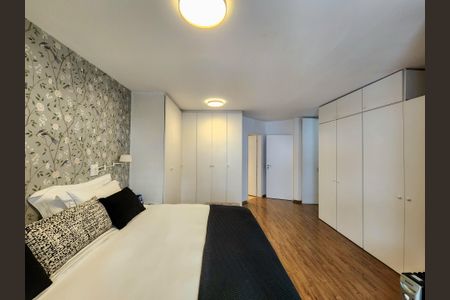 Apartamento à venda com 150m², 2 quartos e 2 vagas Apartamento à venda com 150m², 2 quartos e 2 vagasSuíte 2
