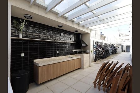 Apartamento para alugar com 32m², 2 quartos e sem vagaÁrea comum - Churrasqueira