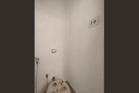 Apartamento à venda com 100m², 3 quartos e 1 vaga Apartamento à venda com 100m², 3 quartos e 1 vagaBanheiro de Serviço