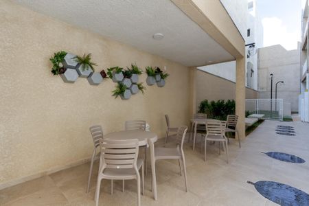 Apartamento à venda com 45m², 2 quartos e sem vagaÁrea comum - Churrasqueira