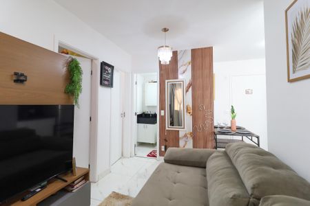 Sala de apartamento à venda com 2 quartos, 45m² em Parque Vitoria, São Paulo