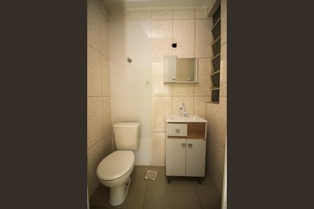 Banheiro da Suíte de apartamento para alugar com 1 quarto, 45m² em Partenon, Porto Alegre