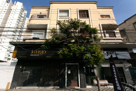 Apartamento à venda com 100m², 2 quartos e sem vagaFachada