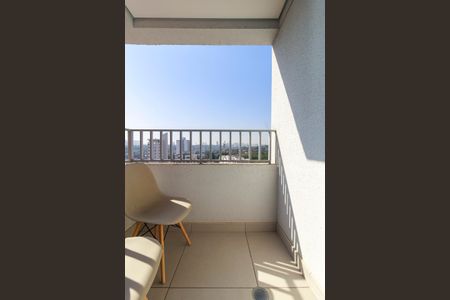 Studio para alugar com 24m², 1 quarto e sem vaga Studio para alugar com 24m², 1 quarto e sem vagaVaranda