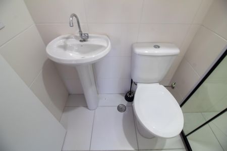 Apartamento para alugar com 33m², 2 quartos e sem vaga Apartamento para alugar com 33m², 2 quartos e sem vagaBanheiro