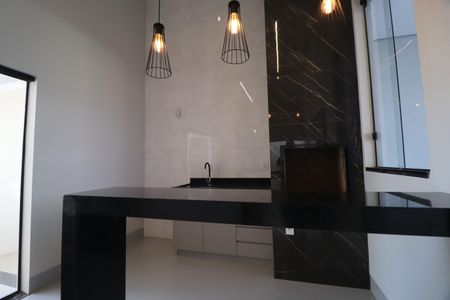 Casa para alugar com 160m², 3 quartos e 2 vagasCozinha