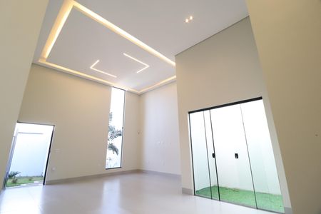 Sala de casa para alugar com 3 quartos, 160m² em Novo Mundo, Uberlândia