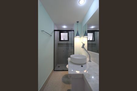 Apartamento à venda com 58m², 2 quartos e 1 vagaBanheiro Social