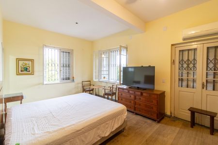 Casa para alugar com 600m², 4 quartos e 4 vagasSuíte