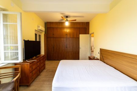 Casa para alugar com 600m², 4 quartos e 4 vagasSuíte