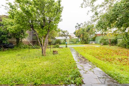 Casa para alugar com 600m², 4 quartos e 4 vagasQuintal