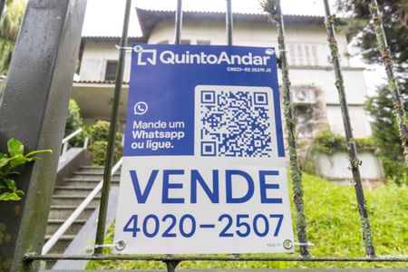 Casa para alugar com 600m², 4 quartos e 4 vagasPlaquinha