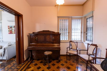 Hall de entrada de casa para alugar com 4 quartos, 600m² em Cristal, Porto Alegre