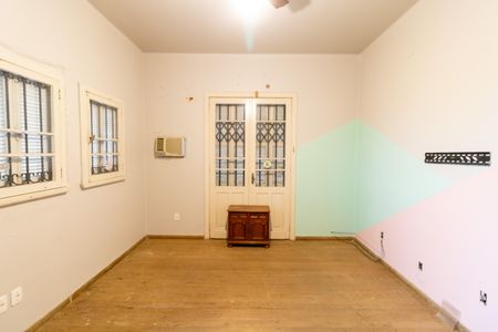 Casa para alugar com 600m², 4 quartos e 4 vagasQuarto 1