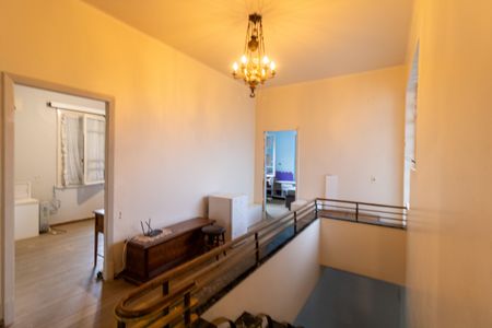 Casa para alugar com 600m², 4 quartos e 4 vagasCorredor