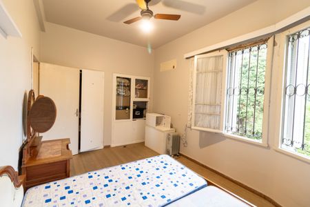 Casa para alugar com 600m², 4 quartos e 4 vagasQuarto 2