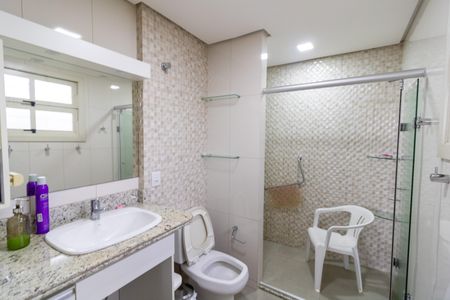 Casa para alugar com 600m², 4 quartos e 4 vagasBanheiro da Suíte