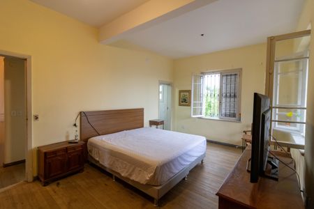 Casa para alugar com 600m², 4 quartos e 4 vagasSuíte