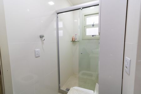 Casa para alugar com 600m², 4 quartos e 4 vagasBanheiro Social