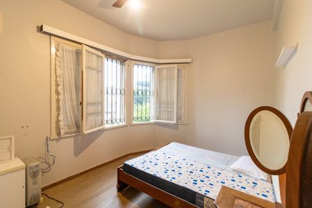 Casa para alugar com 600m², 4 quartos e 4 vagasQuarto 2