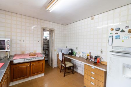 Casa para alugar com 600m², 4 quartos e 4 vagasCozinha