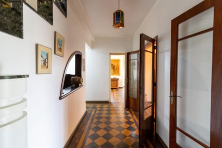 Casa para alugar com 600m², 4 quartos e 4 vagasHall de entrada