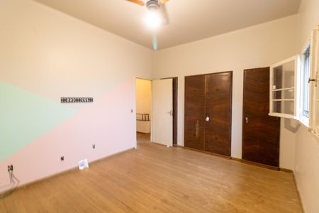 Casa para alugar com 600m², 4 quartos e 4 vagasQuarto 1