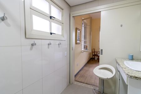 Casa para alugar com 600m², 4 quartos e 4 vagasBanheiro da Suíte