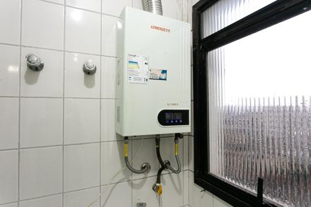 Apartamento à venda com 70m², 3 quartos e 1 vagaÁrea de Serviço - Aquecedor a Gás