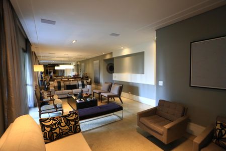 Apartamento à venda com 212m², 3 quartos e 4 vagas Apartamento à venda com 212m², 3 quartos e 4 vagasSala