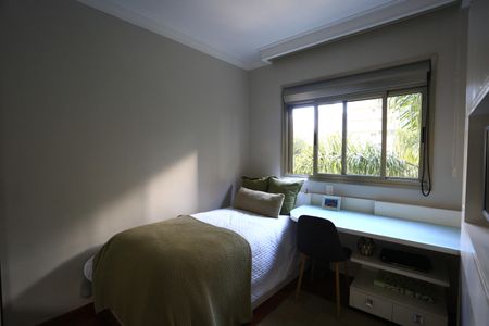 Apartamento à venda com 212m², 3 quartos e 4 vagas Apartamento à venda com 212m², 3 quartos e 4 vagasSuíte 1