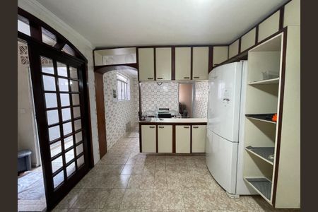 Casa para alugar com 210m², 3 quartos e 2 vagasCozinha