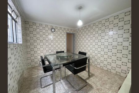 Casa para alugar com 210m², 3 quartos e 2 vagasCozinha