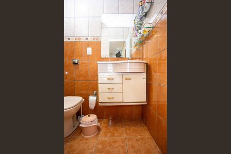 Casa à venda com 500m², 3 quartos e 1 vagaBanheiro da Suíte