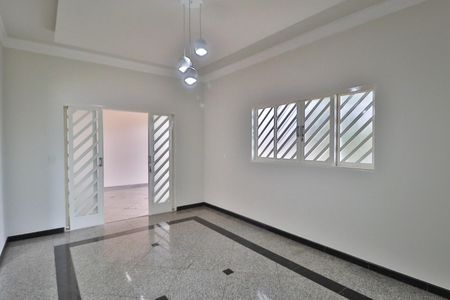 Sala de casa para alugar com 7 quartos, 370m² em Alto Umuarama, Uberlândia
