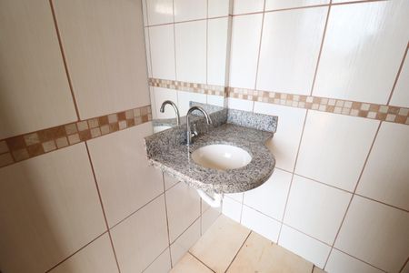 Casa para alugar com 370m², 7 quartos e 8 vagasBanheiro de Serviço