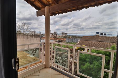 Casa para alugar com 370m², 7 quartos e 8 vagasSacada da Suíte 2