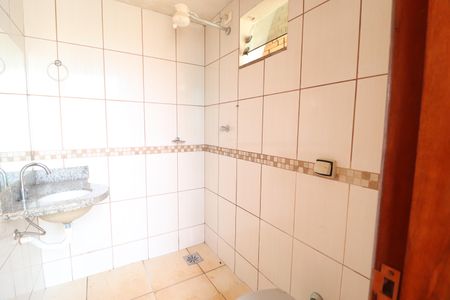 Casa para alugar com 370m², 7 quartos e 8 vagasBanheiro de Serviço