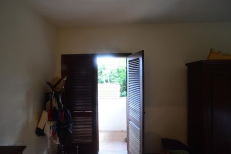 Casa de condomínio para alugar com 587m², 6 quartos e 3 vagas Casa de condomínio para alugar com 587m², 6 quartos e 3 vagasVaranda do Quarto de Serviço 2