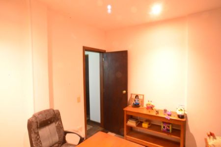 Casa de condomínio para alugar com 587m², 6 quartos e 3 vagas Casa de condomínio para alugar com 587m², 6 quartos e 3 vagasQuarto