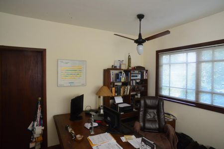 Casa de condomínio para alugar com 587m², 6 quartos e 3 vagas Casa de condomínio para alugar com 587m², 6 quartos e 3 vagasQuarto 4