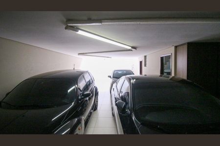 Casa à venda com 218m², 3 quartos e 5 vagasGaragem