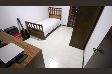 Casa à venda com 218m², 3 quartos e 5 vagasQuarto 1
