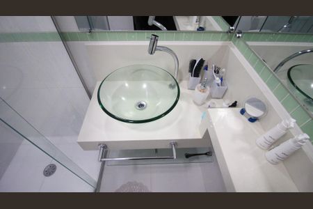 Casa à venda com 218m², 3 quartos e 5 vagasBanheiro