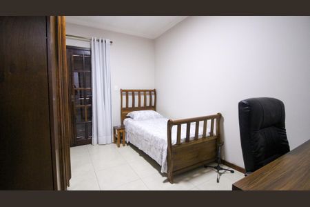 Casa à venda com 218m², 3 quartos e 5 vagasQuarto 1