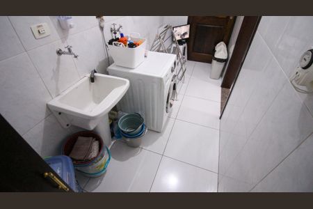 Casa à venda com 218m², 3 quartos e 5 vagasÁrea de Serviço