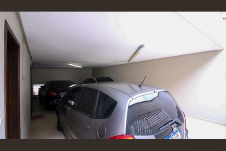 Casa à venda com 218m², 3 quartos e 5 vagasGaragem